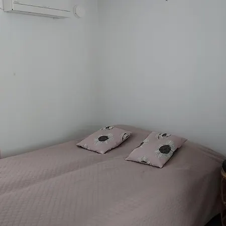 Lomayksioe C 2 Sotkamon Keskustassa